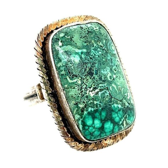 Sterling Silver 925 Green Stone Ring - Picture 2 of 7